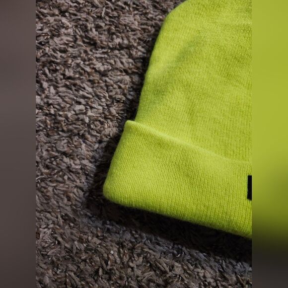 Dickies Bright Lime Yellow Chartreuse Ribbed Knit Cuff Beanie Hat - Picture 5 of 8